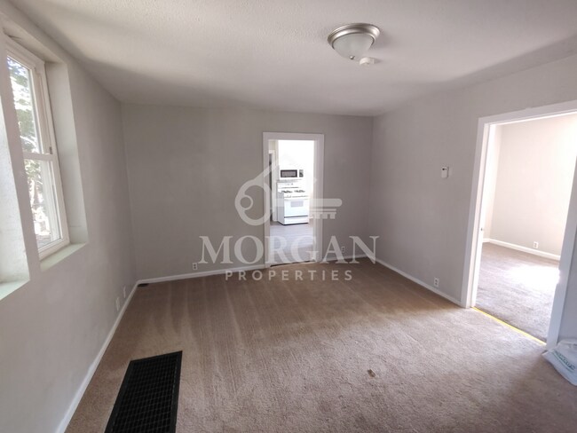 Foto del edificio - 414 Delaware St