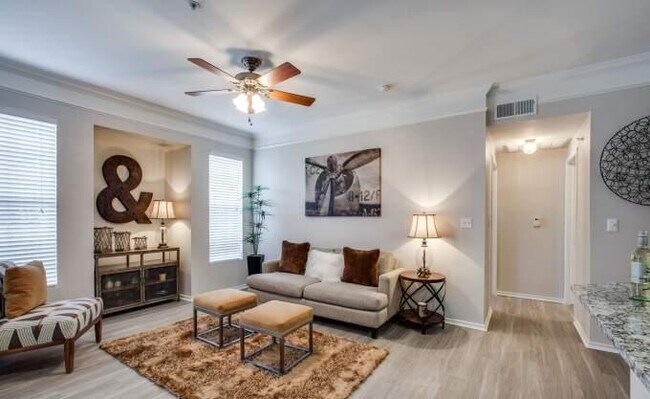 Building Photo - 1 bedroom in Haltom City TX 76137