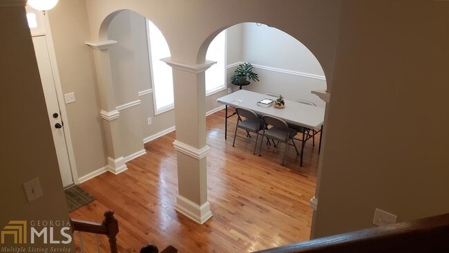 Foto del edificio - 1527 Endurance Hill Dr NW