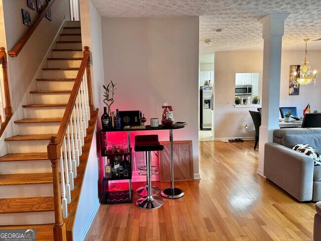 Foto del edificio - 1481 Edgeley Way