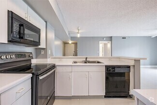 Building Photo - 291 W 79th Pl
