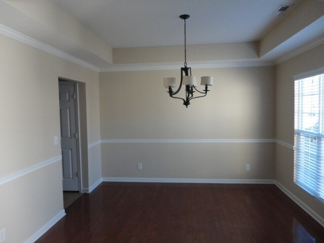 Building Photo - 697 Pimlico Drive
