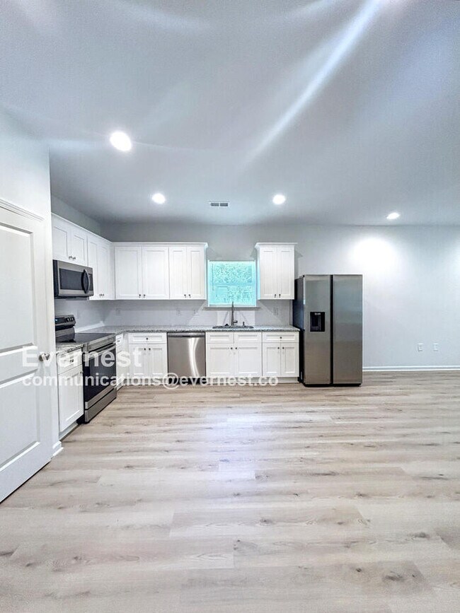 Foto del edificio - 1023 N Ransom St