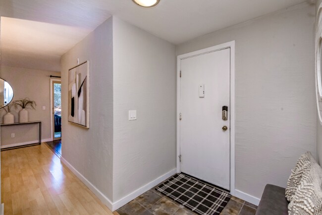 Foto del edificio - 4826 S 187th Pl