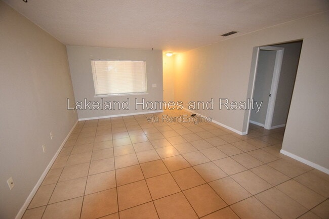 Building Photo - 2237 Bordeau Ct