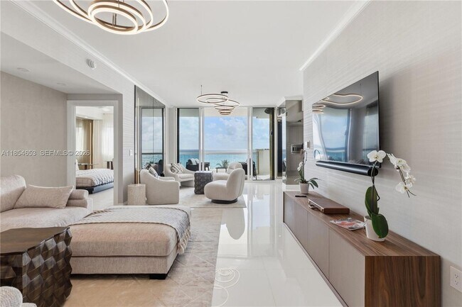 Foto del edificio - 17875 Collins Ave