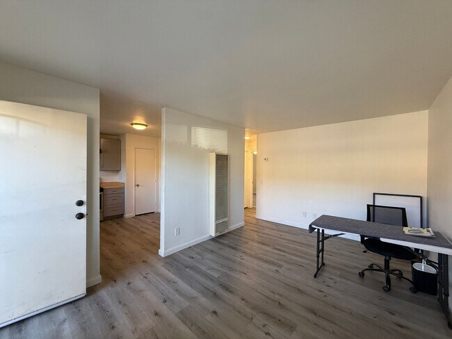 Foto del edificio - Palmdale 1 bedroom