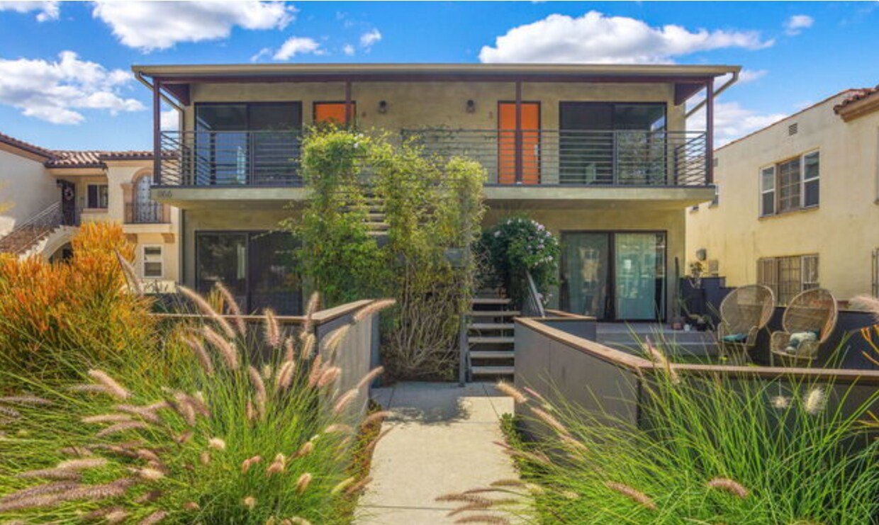 Foto principal - 1166 S Cochran Ave