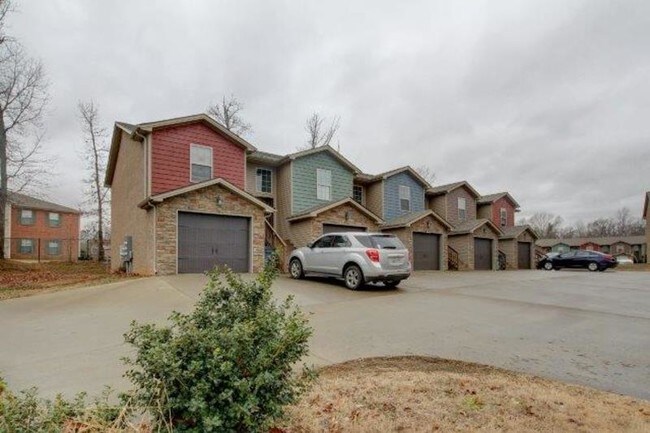 Foto del edificio - 992-C S Ash Ridge Dr