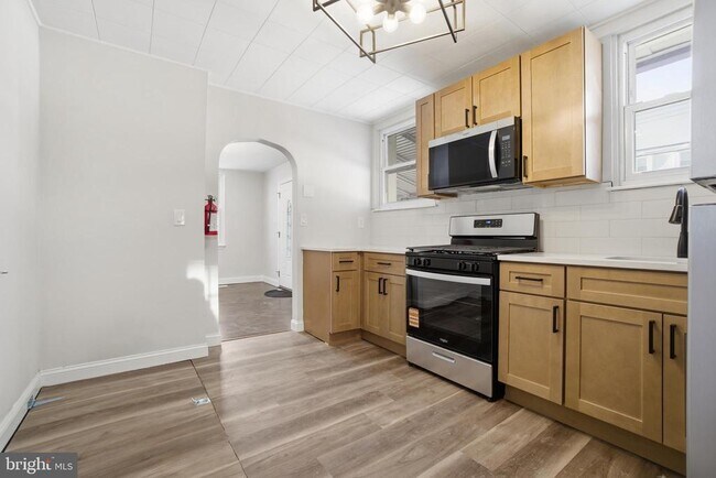 Foto del edificio - 806 Bordentown Rd