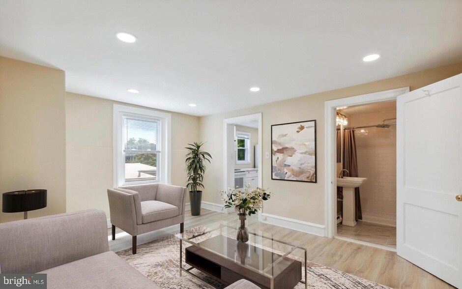 Foto principal - 264 Walnut St