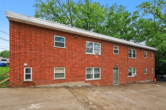 Building Photo - 3348 Ninann Ct
