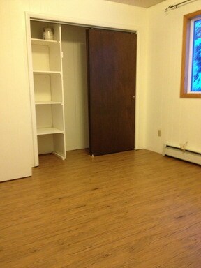 Building Photo - 5281 Decathlon Ave