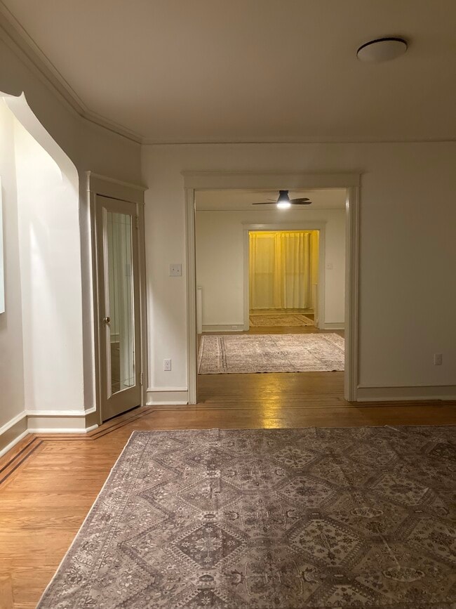 Photo - 4949 Sansom St House