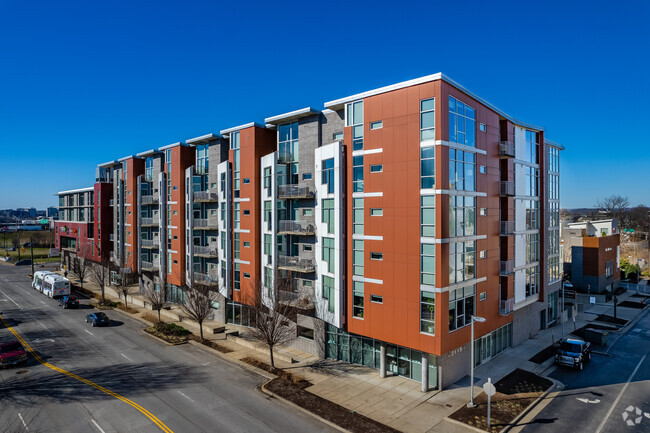 Exterior Building Photo - 5th & Main Commercial Condos