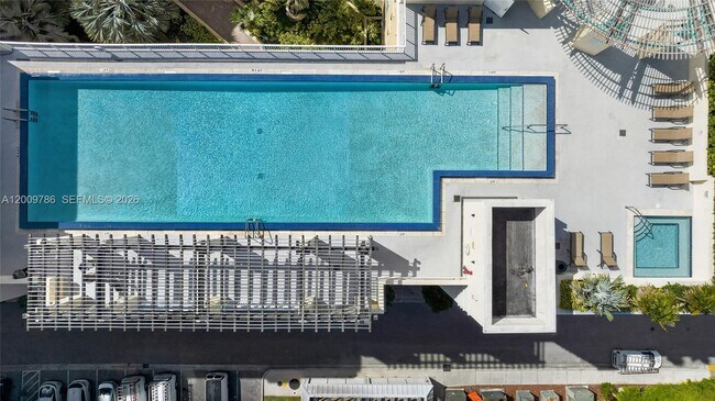 Foto del edificio - 7266 SW 88th St