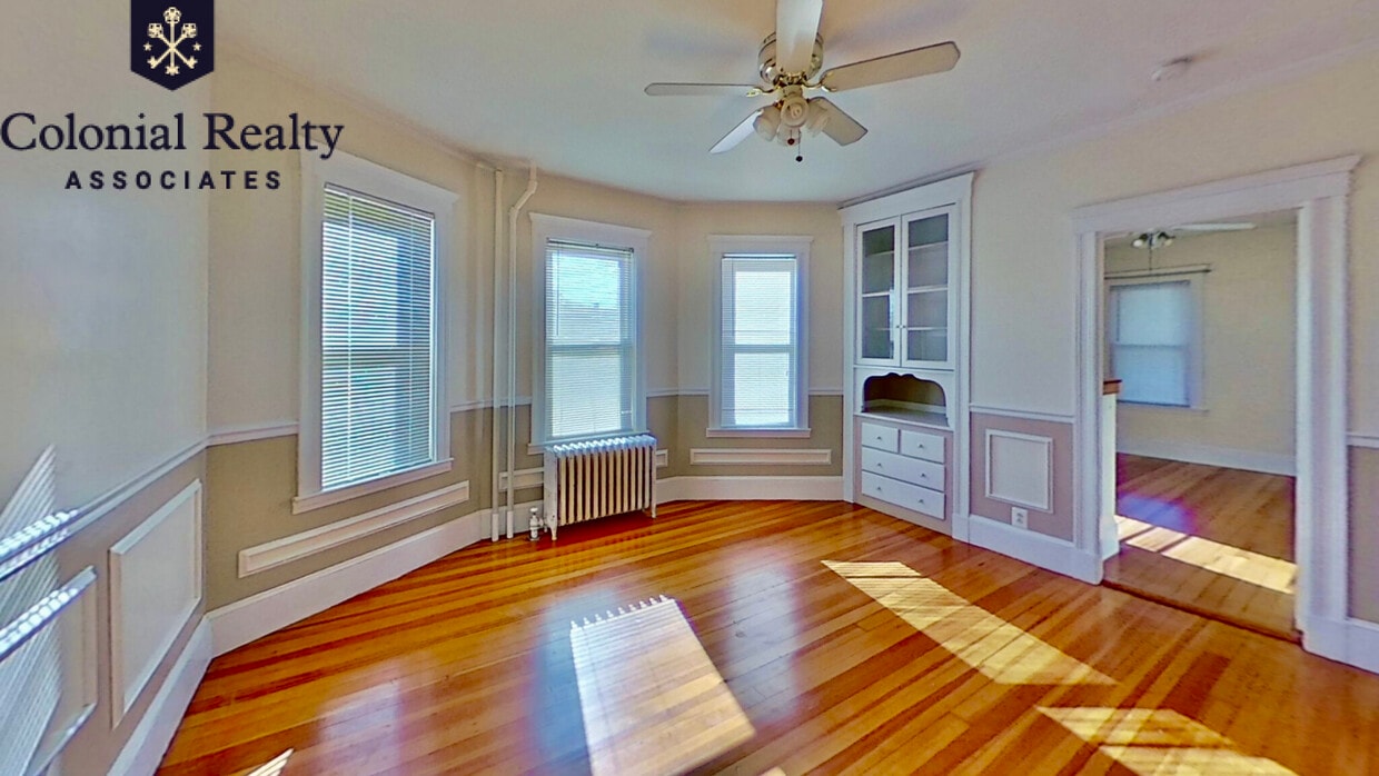 Primary Photo - 18 Bigelow St