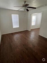 Building Photo - 5644 McCormick St