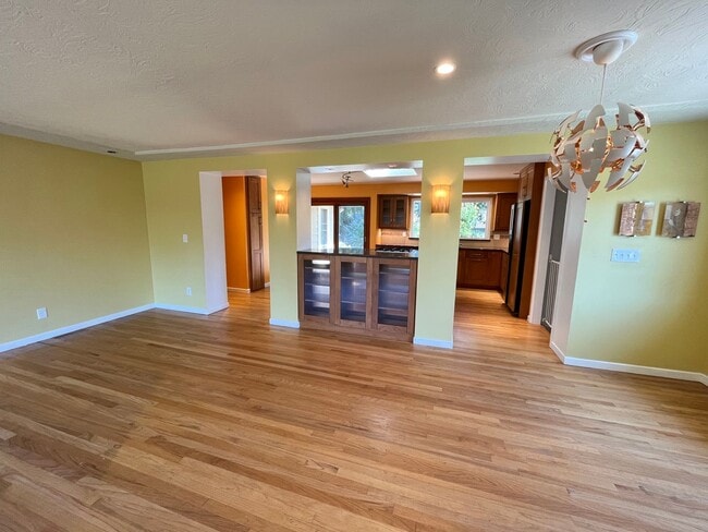 Foto del edificio - Amazing NE Portland 4Bd + 3Ba ~ House Sola...