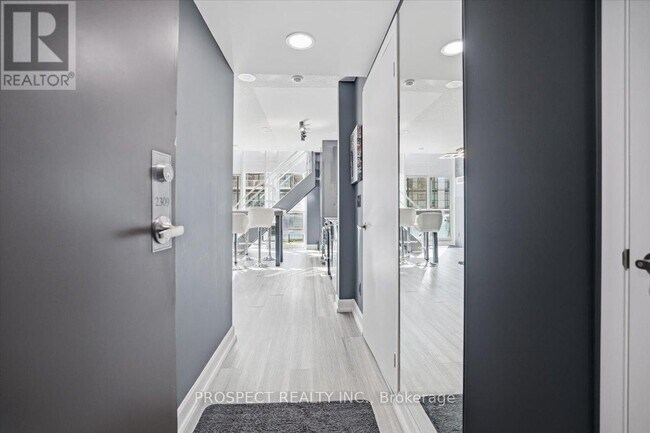 Photo du bâtiment - 155 Legion Rd N