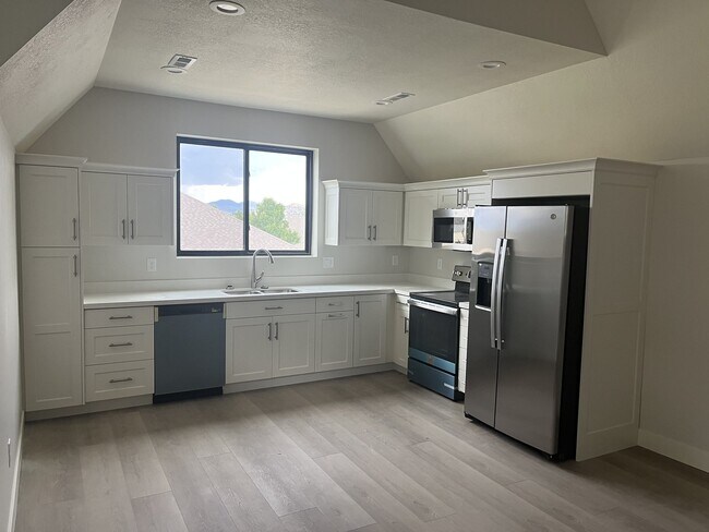 Foto del edificio - 3243 N 810 E