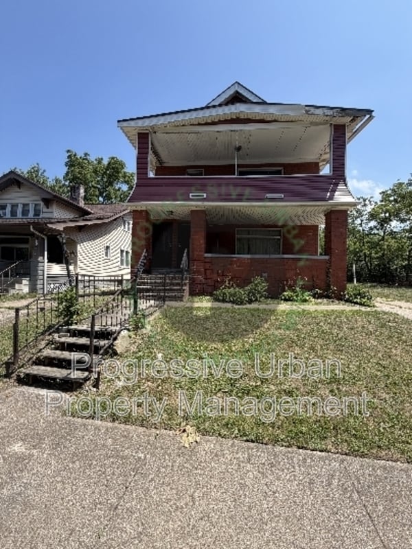 Building Photo - 3517 E 110th St