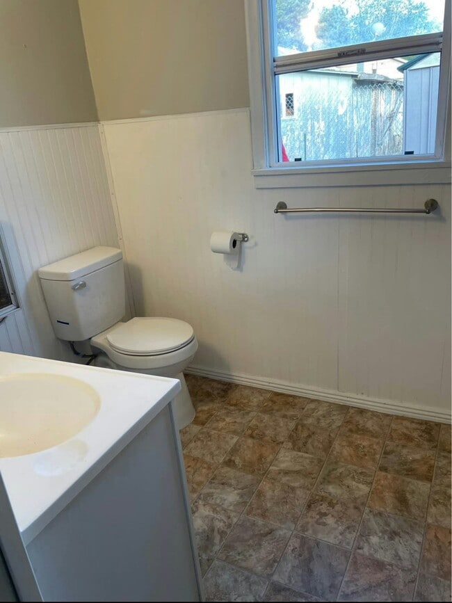 Foto del edificio - 735 3rd Ave N