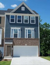 Building Photo - 449 Cross Country Way