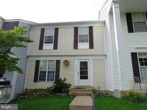 Building Photo - 13494 Foxlease Ct