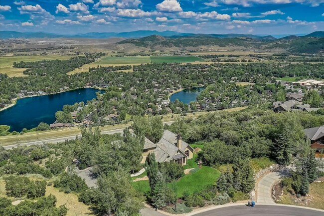 Foto del edificio - 4990 Heuga Ct