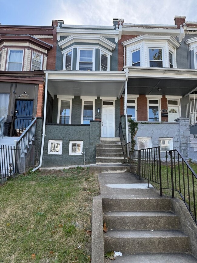 Newly Renovated 4BR/2BA Family Home in Win... - Newly Renovated 4BR/2BA Family Home in Win...