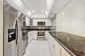 Building Photo - 3336 Quail Close