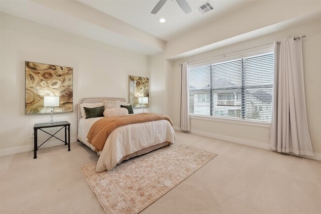 Building Photo - 1508 Beall St