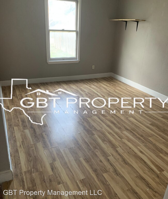 Building Photo - 4 br, 1.5 bath House - 647 Huisache St.
