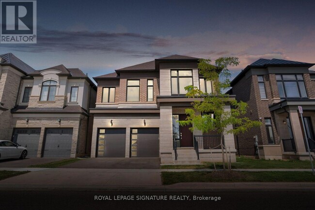 Photo du bâtiment - 2415 Saw Whet Blvd.