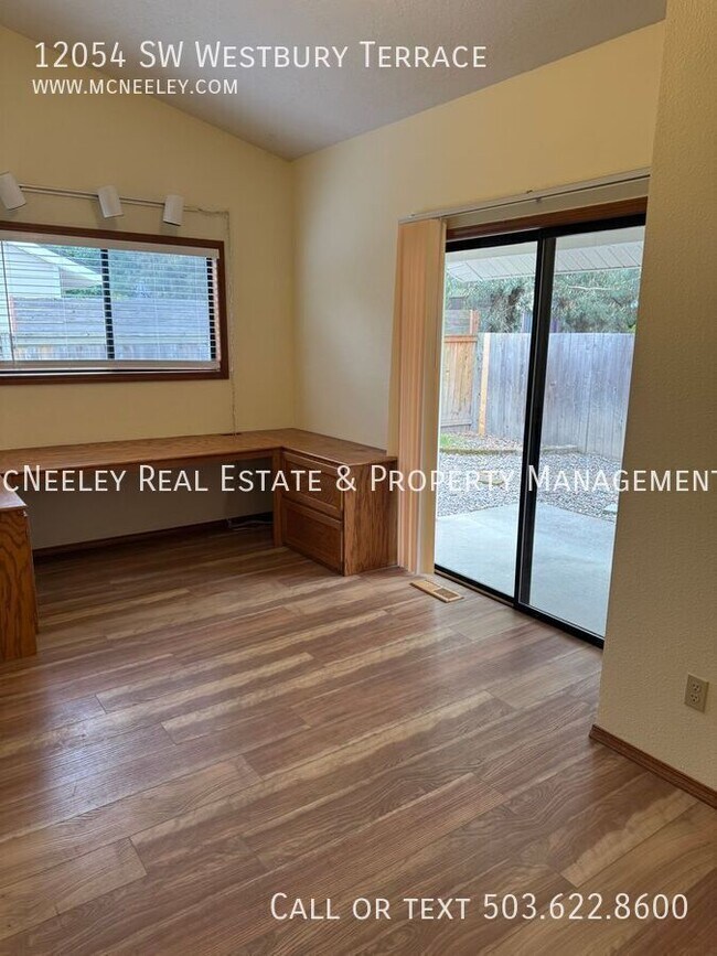 Foto del edificio - 12054 SW Westbury Terrace
