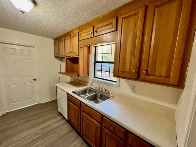 Foto del edificio - 322 W Franklin St