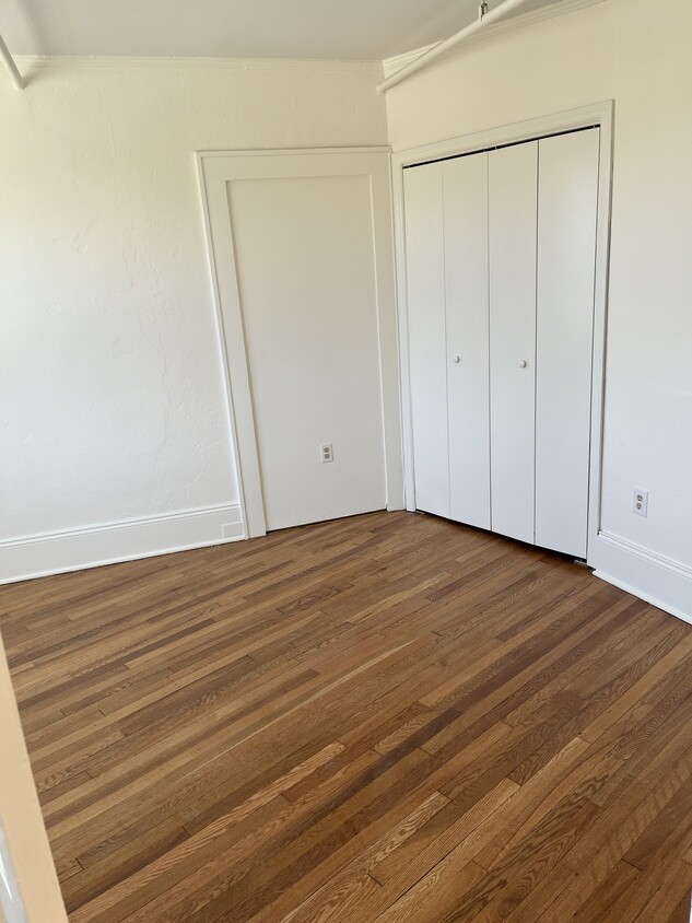 Bedroom - 773 Haywood Rd