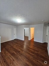 Building Photo - 6014 Brenwood Trails Ln