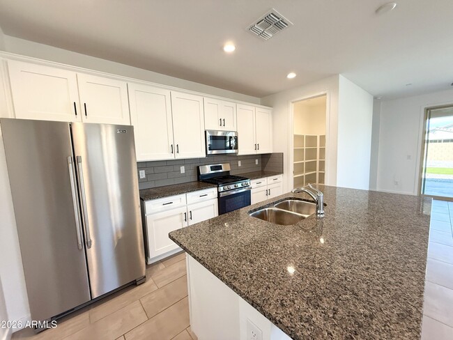 Foto del edificio - 13312 W Crimson Ter