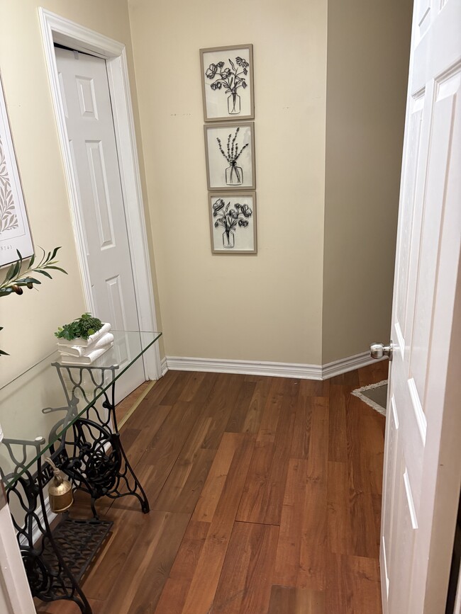 Building Photo - 6739 Tattinger Av