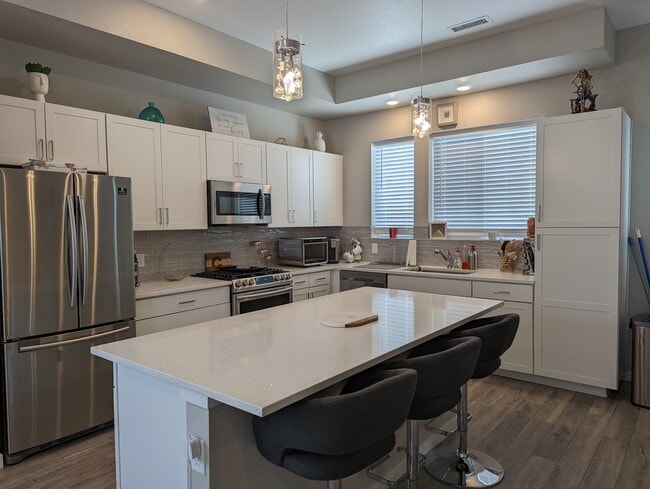 Foto del edificio - 1621 West 67th Cir