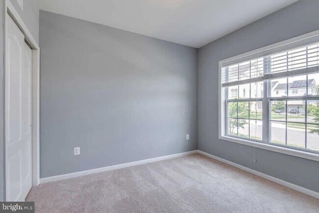 Foto del edificio - 43217 Whelplehill Terrace