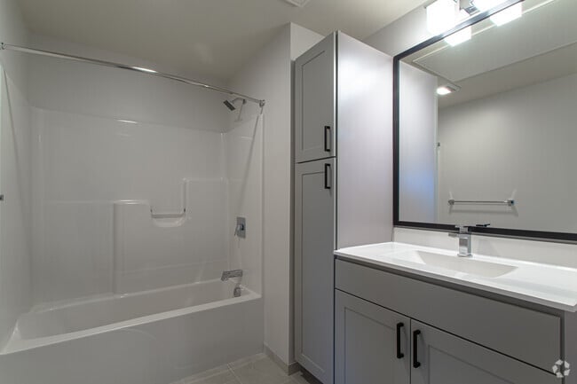 Model 1A - 1 Br 1 Bath - Main Street at Woodmont Commons