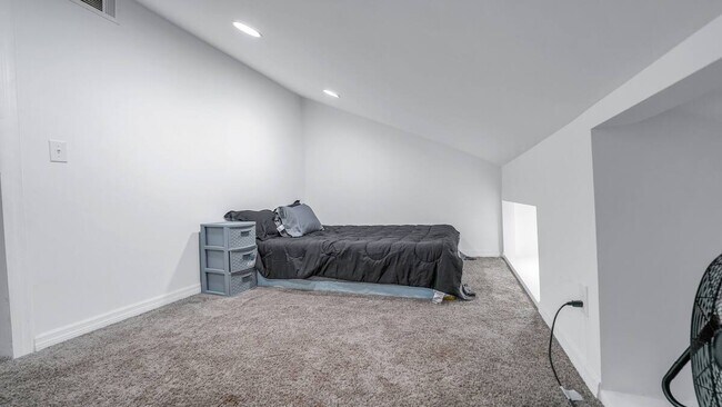 Foto del edificio - 6040 River Trace Rd