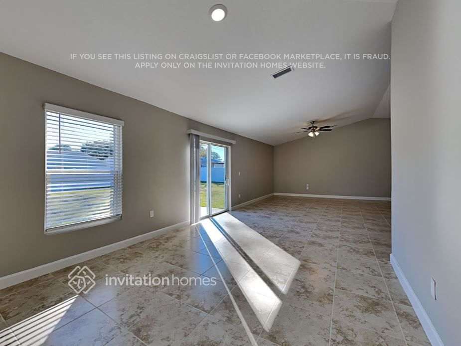 Foto principal - 728 Autumn St SE