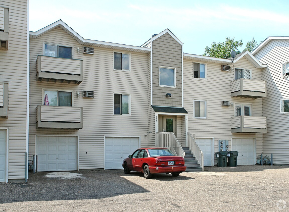 Foto principal - 896 Wescott Sq