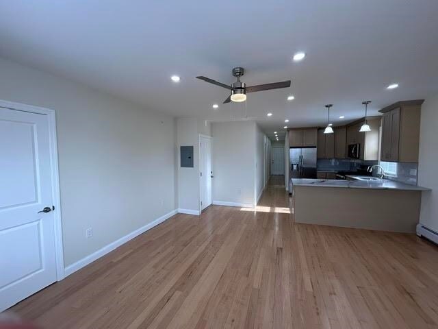 Building Photo - 21 E 15th St