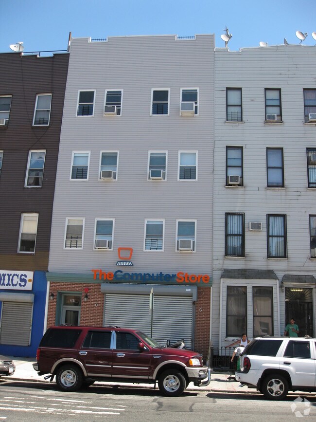 Building Photo - 269 Lee Ave