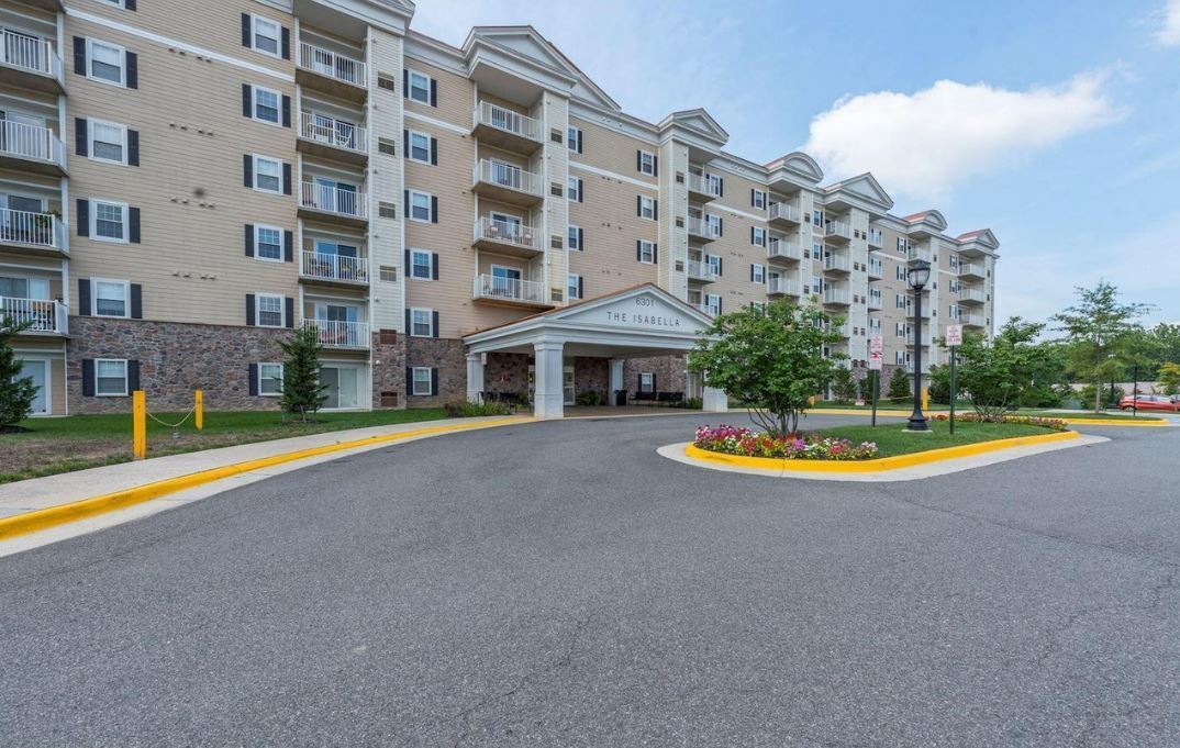 Foto principal - 6301 Edsall Rd